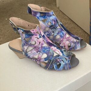 New L’atiste flourisha sandal 37